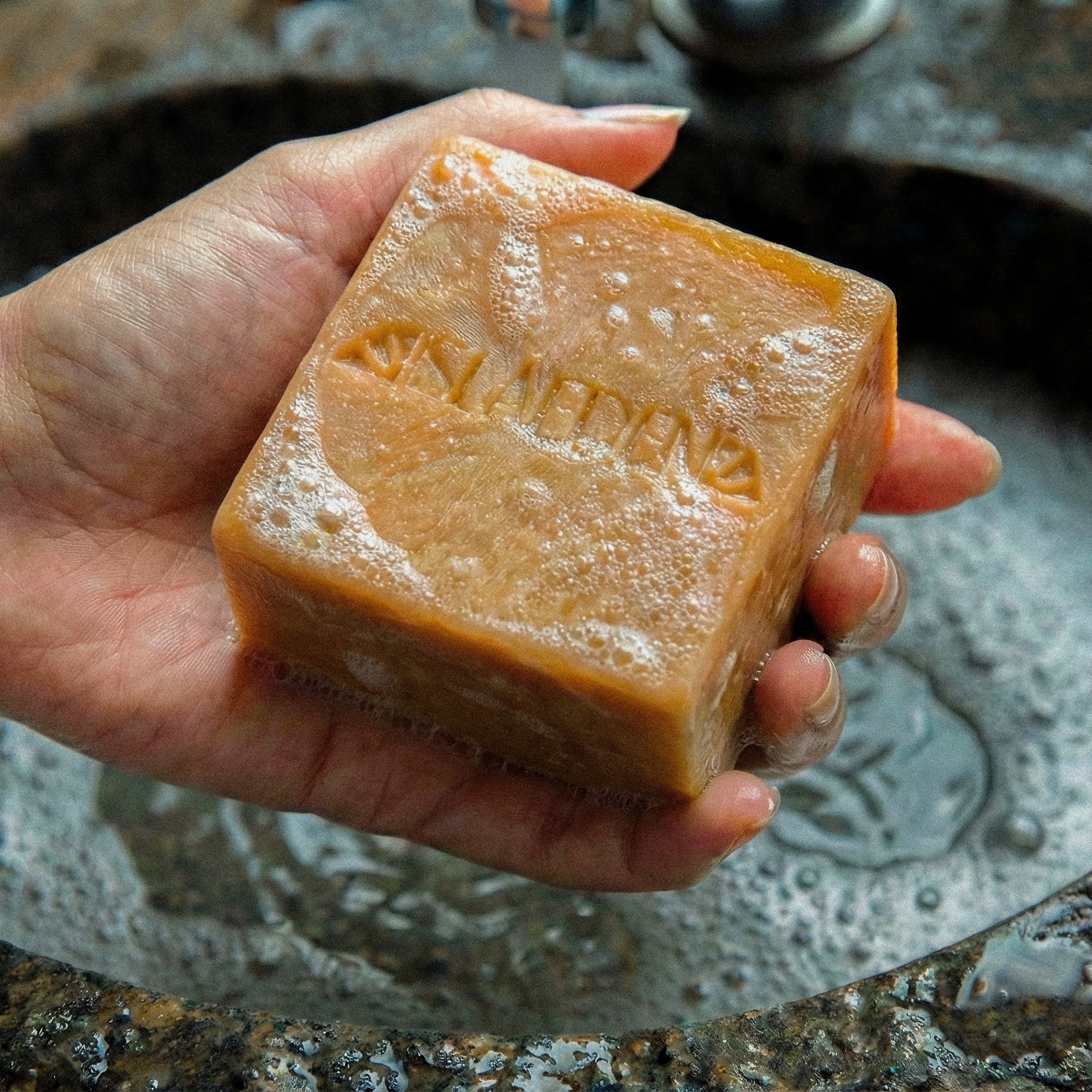 ARCHIPELAGO ELEMI SCENT BLOCK SOAP